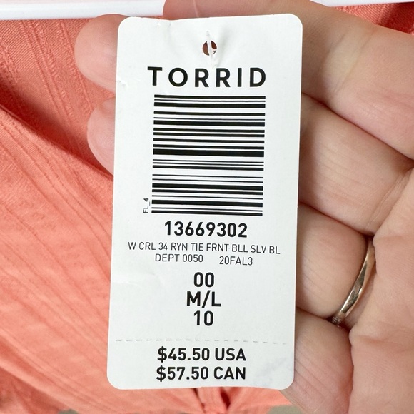 Torrid Coral Crabapple Textured Woven Tie-Front Top Size 00 10, M/L - Picture 9 of 13